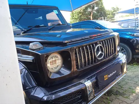 Mercedes-Benz G 500