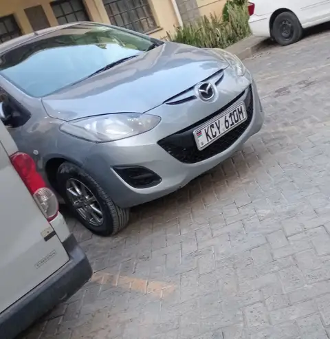 Mazda 2