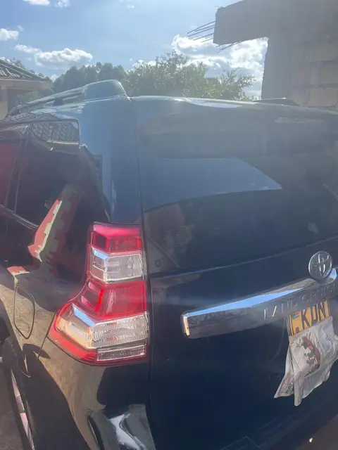 Toyota Land Cruiser Prado TX