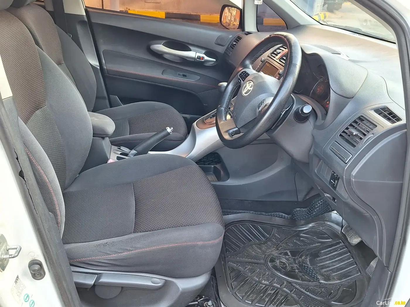 2010 Used Toyota Auris For Sale  #6