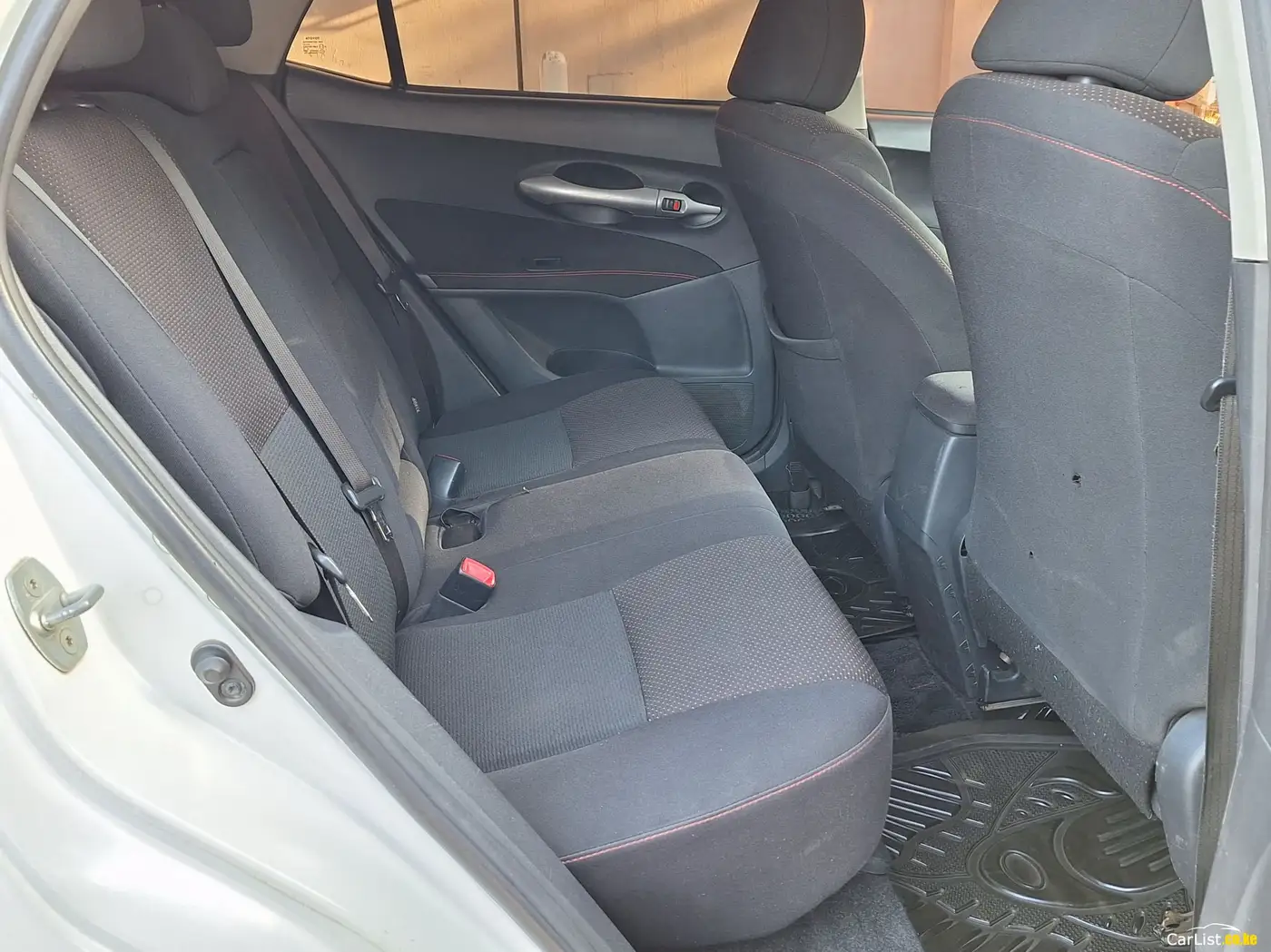 2010 Used Toyota Auris For Sale  #3