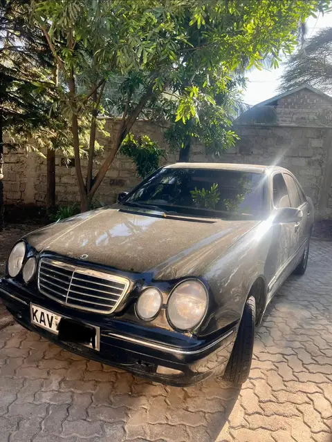 Mercedes Benz E-Class E240